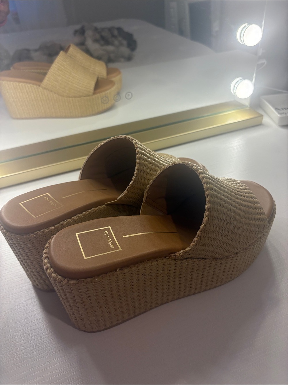 Dolce Vita Beige Woven Platform sandal